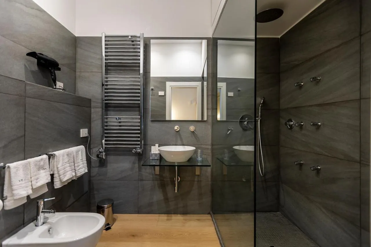 Vespri Luxury Rooms & Suites パレルモ 0*,  イタリア