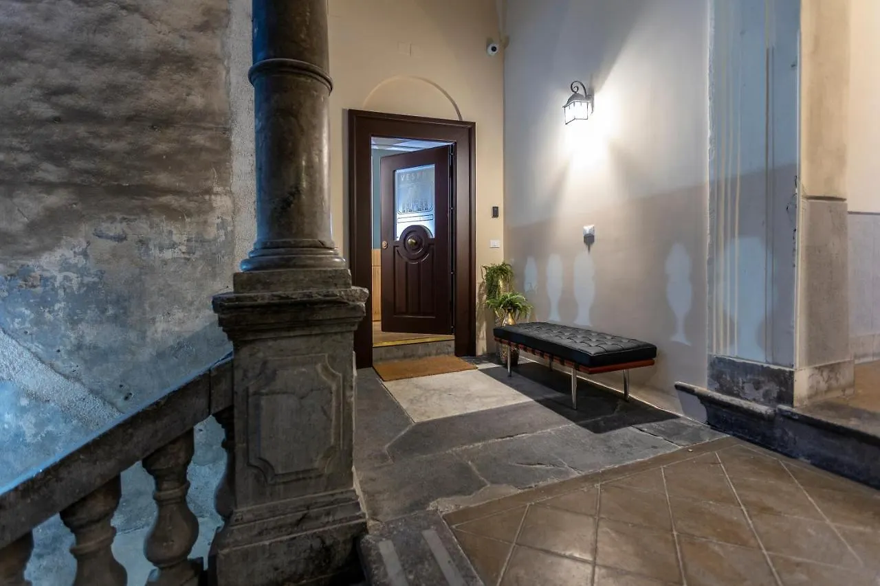 Vespri Luxury Rooms & Suites パレルモ ゲストハウス