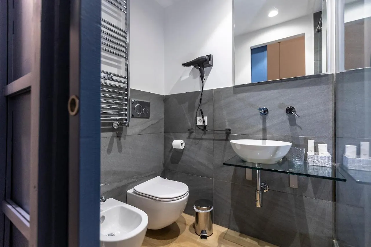 Vespri Luxury Rooms & Suites パレルモ